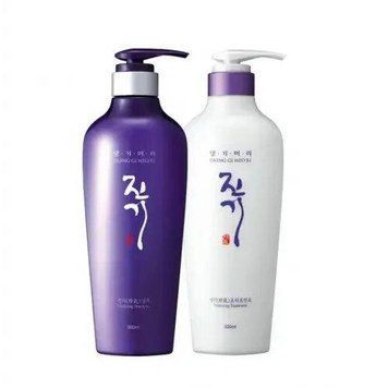 Набір DAENG GI MEO RI Vitalizing Shampoo Регенерувальний шампунь і кондиціонер 500 мл 840нрго фото